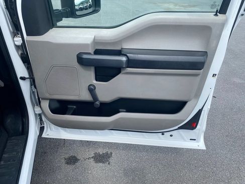 Used 2017 Ford F250 XL RWD image 18