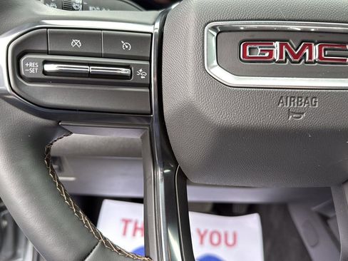 Used 2025 GMC Canyon AT4 w/ Technology Plus Package image 17