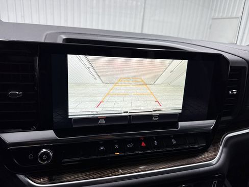 New 2026 GMC Sierra 1500 Elevation image 15