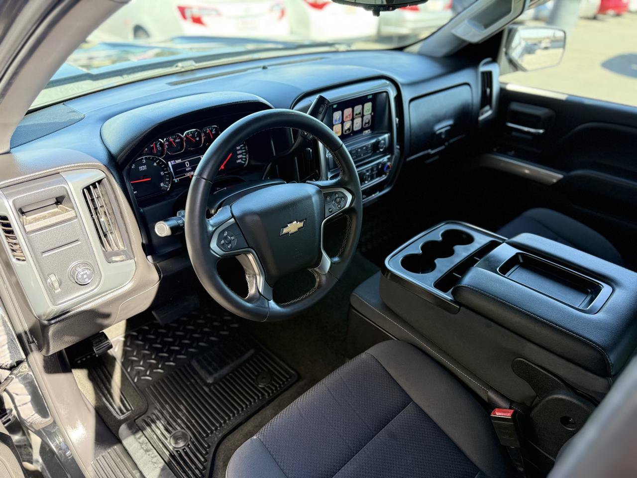 Used 2017 Chevrolet Silverado 1500 LT w/ LT Eassist Package RWD image 10