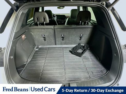 Used 2024 Chevrolet TrailBlazer RS w/ Convenience Package AWD/4WD image 32
