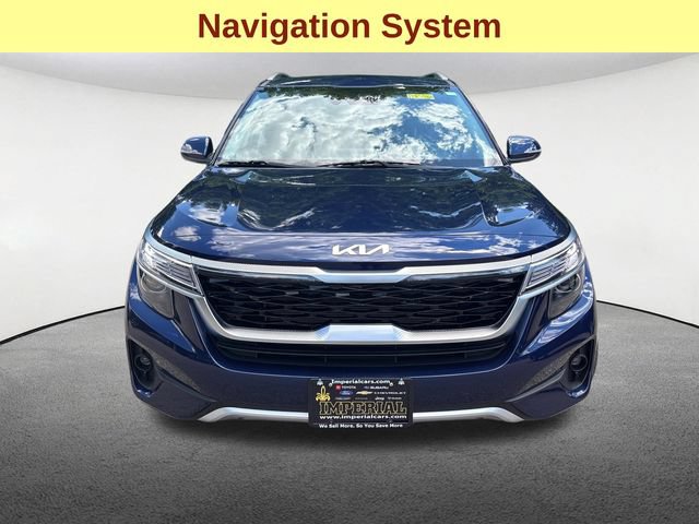Used 2023 Kia Seltos EX AWD/4WD image 4