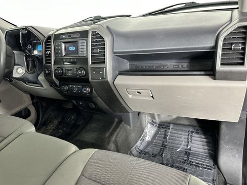 Used 2022 Ford F250 XL image 12