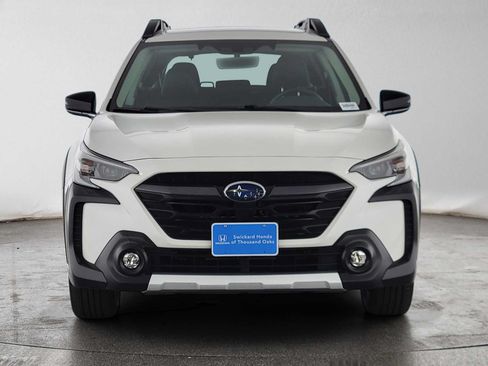 Used 2023 Subaru Outback Limited AWD/4WD image 8