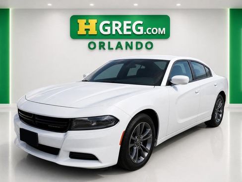 Used 2022 Dodge Charger SXT RWD image 4