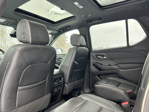Used 2022 Chevrolet Traverse Premier w/ LPO, Floor Liner Package image 9