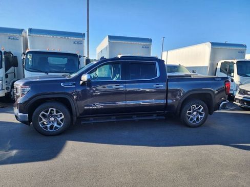 Used 2025 GMC Sierra 1500 Denali w/ Denali Reserve Package AWD/4WD image 2