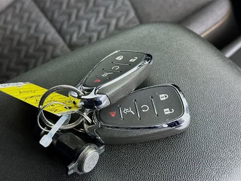 Used 2022 Chevrolet Equinox LT image 22