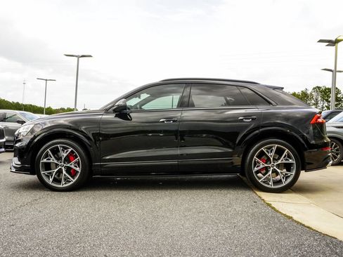 Used 2023 Audi SQ8 Prestige w/ Prestige Package AWD/4WD image 9