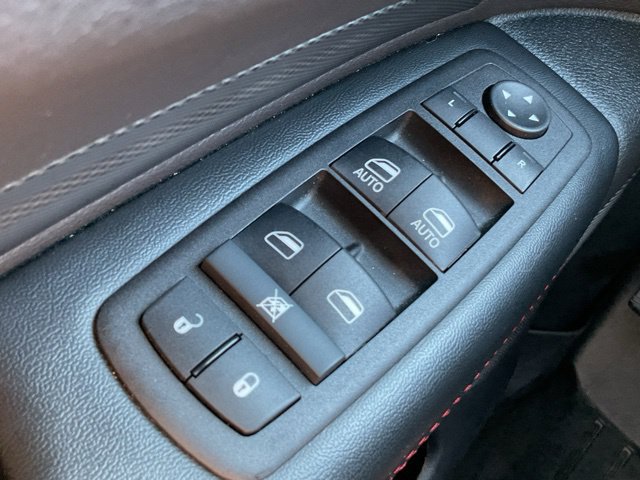 Used 2025 Dodge Durango R/T w/ Blacktop Package AWD/4WD image 40