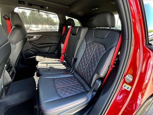 New 2026 Audi Q7 3.0T Prestige image 16