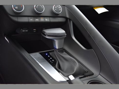 New 2026 Hyundai Elantra SE image 26