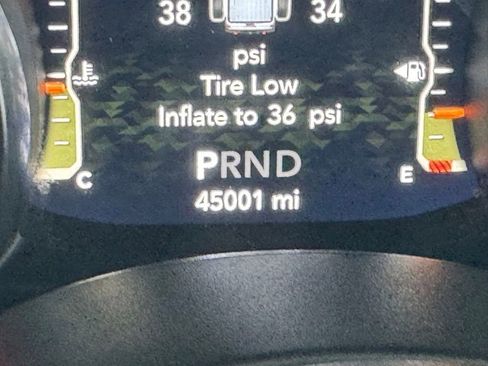 Used 2023 Jeep Gladiator Overland image 38