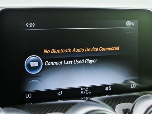 Used 2018 Mercedes-Benz AMG GT Roadster image 33