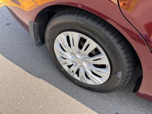 Used 2012 Honda Civic LX image 42