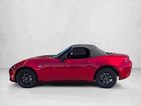 Used 2020 MAZDA MX-5 Miata Sport image 5