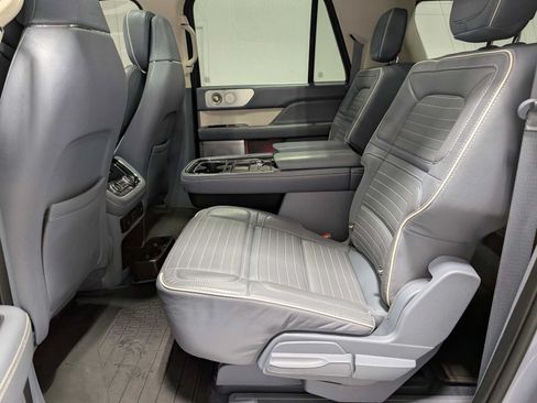 Used 2021 Lincoln Navigator L Black Label w/ Cargo Convenience Package AWD/4WD image 24