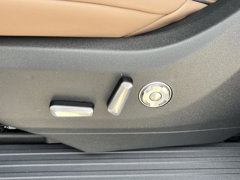 New 2026 Lincoln Navigator L Black Label AWD/4WD image 34