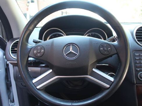 Used 2012 Mercedes-Benz GL 450 450 4MATIC image 17
