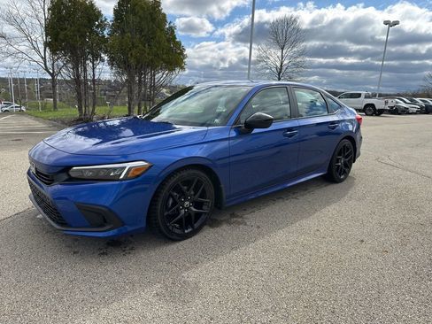 Used 2023 Honda Civic Sport image 7