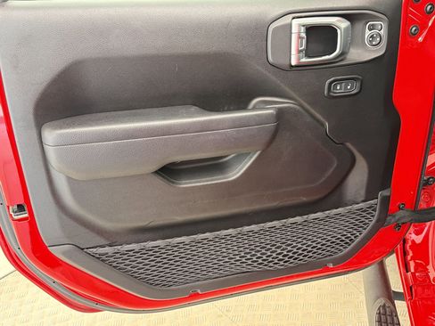 Used 2024 Jeep Wrangler Willys image 20