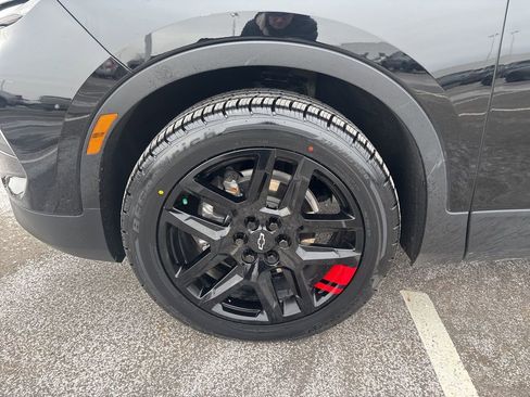 Used 2023 Chevrolet Blazer LT w/ Sound & Technology Package image 11