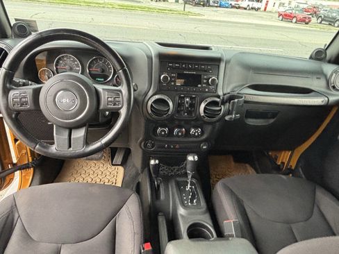 Used 2014 Jeep Wrangler Unlimited Sport w/ Quick Order Package 24S image 8