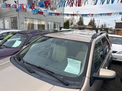 Used 2008 Ford Taurus X SEL image 3