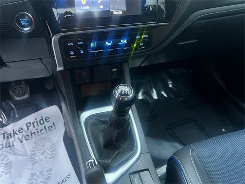 Used 2019 Toyota Corolla SE image 11