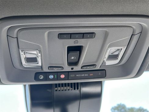 Used 2025 GMC Sierra 1500 Elevation w/ Elevation Premium Package image 27