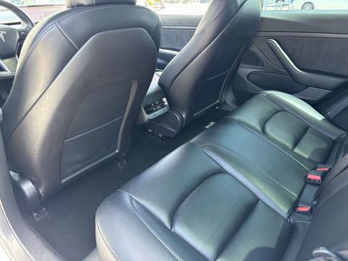 Used 2020 Tesla Model 3 RWD image 15