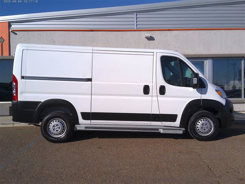 Used 2025 RAM ProMaster 2500 w/ U-Haul Equipment Group FWD image 6