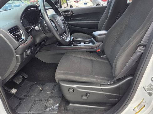 Used 2025 Dodge Durango GT RWD image 9