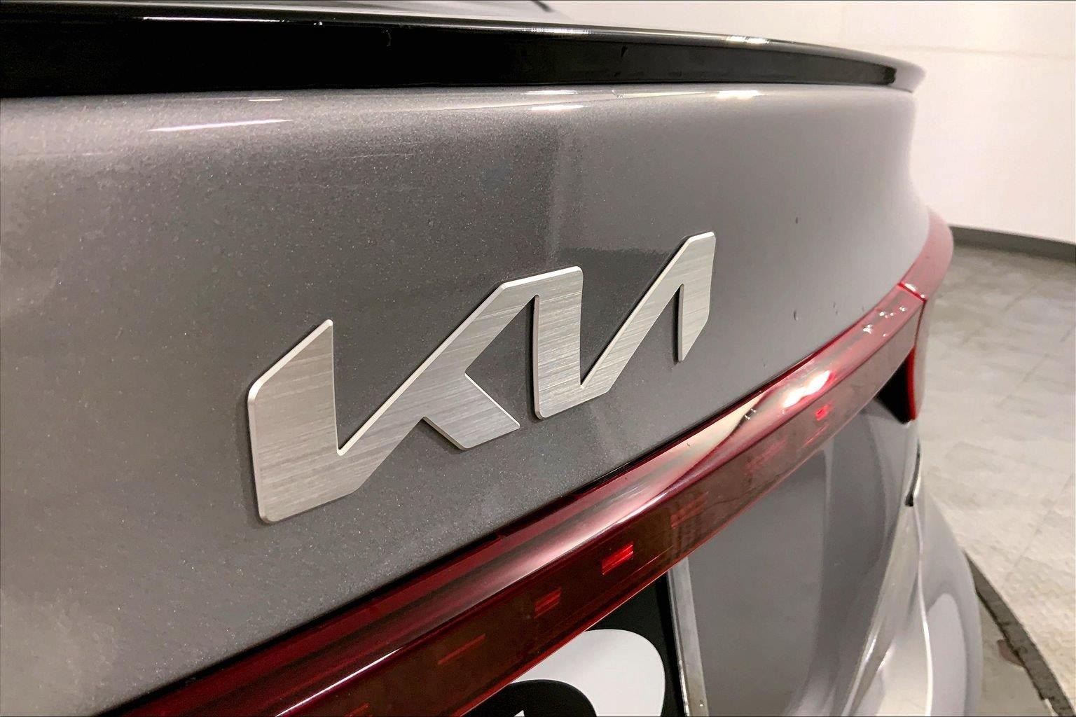 Used 2023 Kia Forte GT-Line FWD image 29