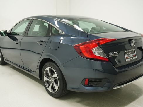 Used 2020 Honda Civic LX image 6