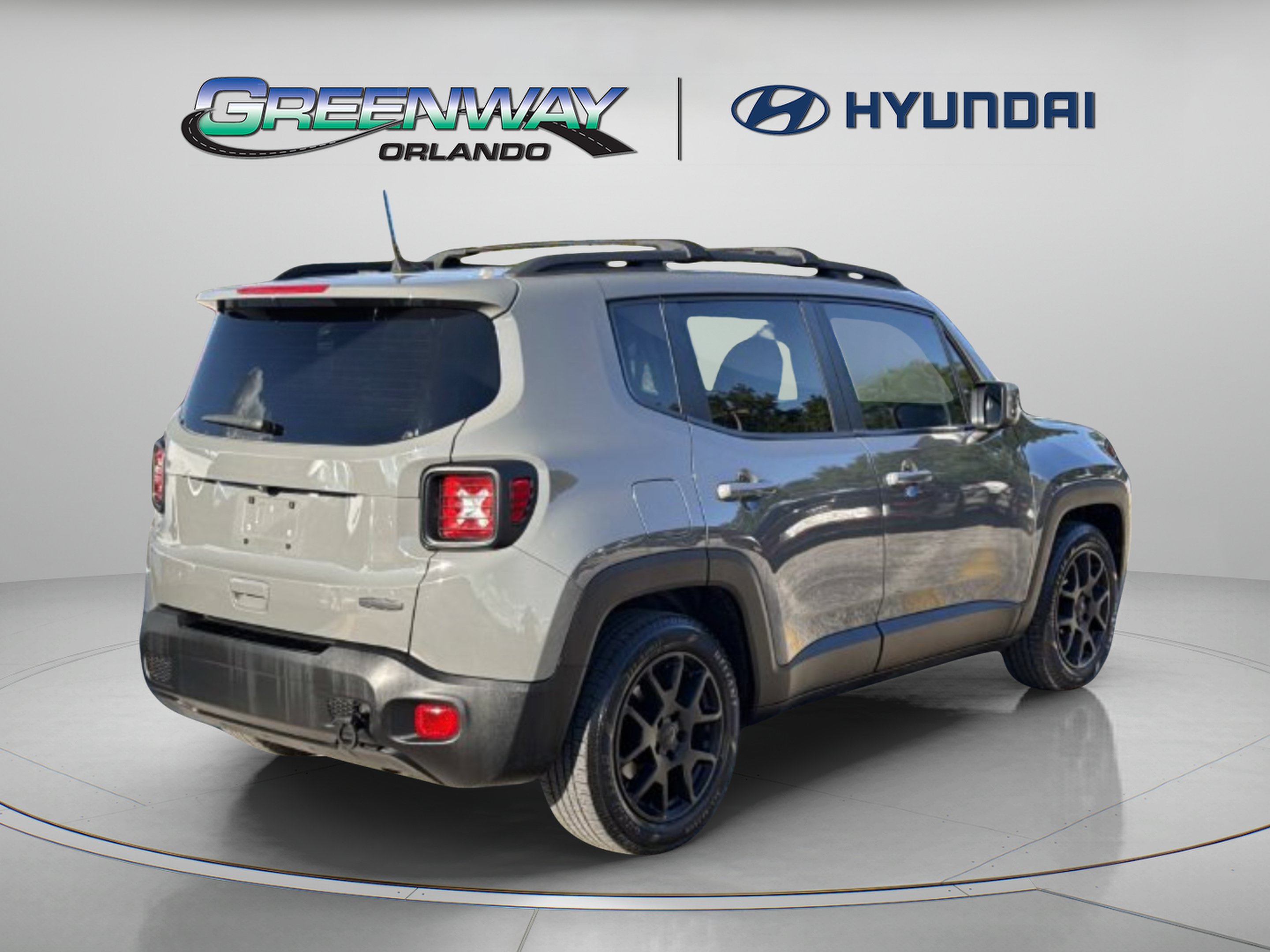 Used 2020 Jeep Renegade Latitude w/ Popular Equipment Group FWD image 7