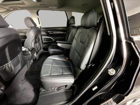 Used 2022 Kia Telluride EX w/ EX Premium Package FWD image 22