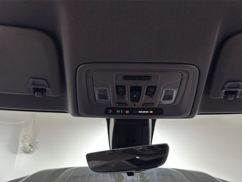 Used 2020 GMC Sierra 1500 Denali w/ Denali Ultimate Package image 11