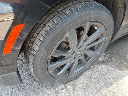 Used 2023 Chevrolet Equinox RS w/ RS Leather Package AWD/4WD image 3