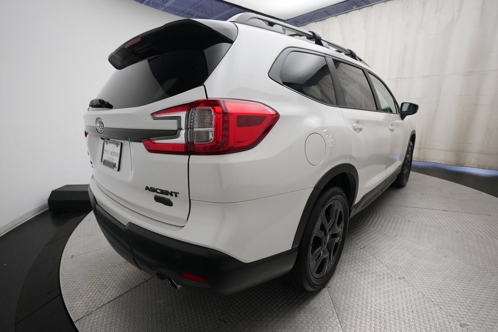 Certified 2025 Subaru Ascent Bronze Edition AWD/4WD image 13