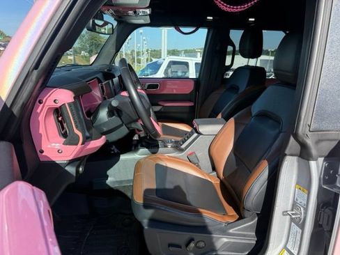 Used 2023 Ford Bronco Outer Banks AWD/4WD image 13