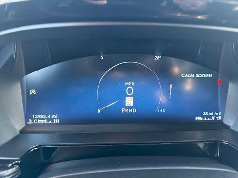 Used 2024 Lincoln Corsair AWD image 19