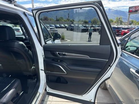 Certified 2025 Kia Telluride SX Prestige X-Line AWD/4WD image 34
