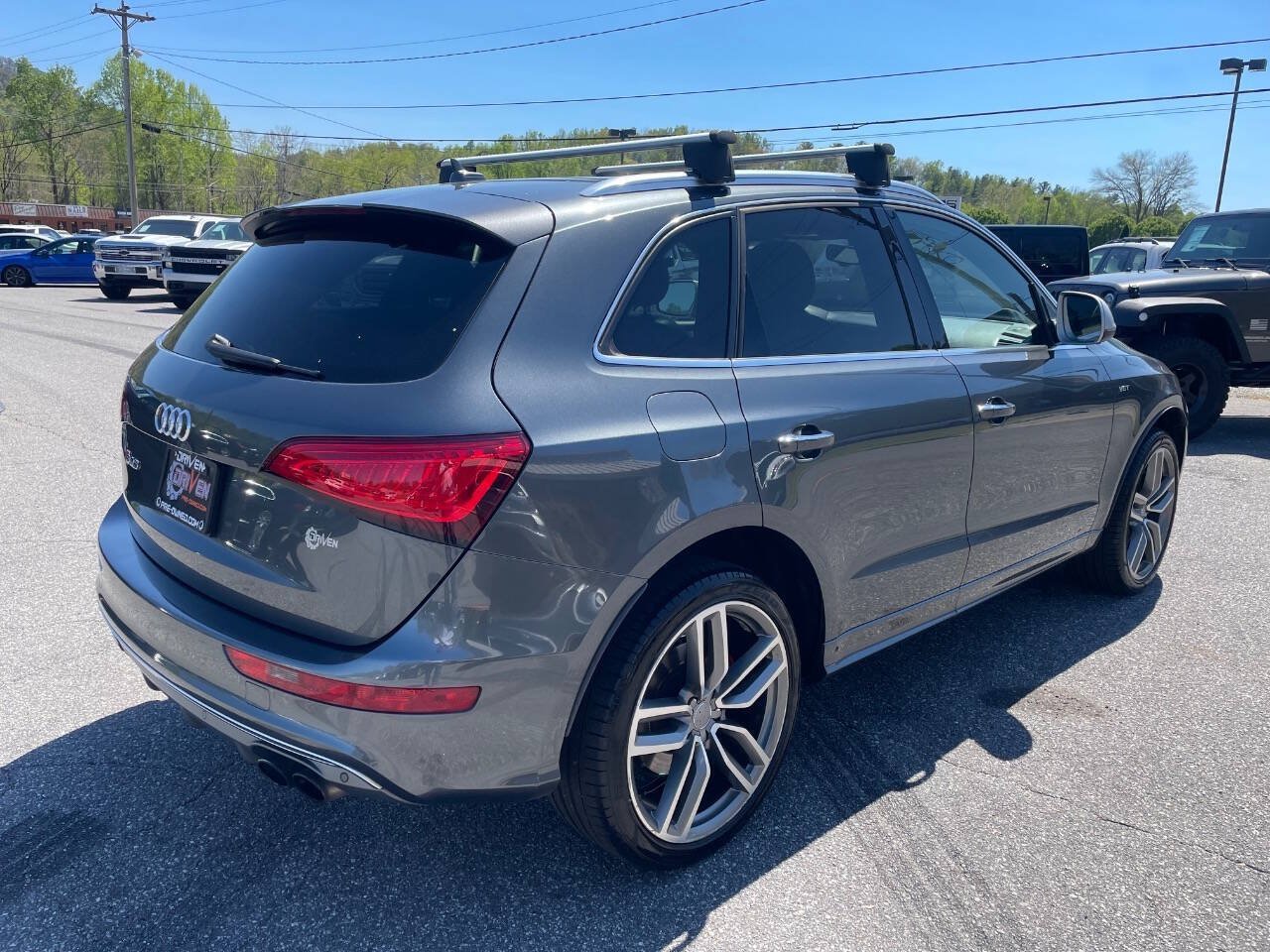 Used 2015 Audi SQ5 Premium Plus w/ Technology Package AWD/4WD image 8