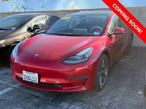 Used 2022 Tesla Model 3 image 2