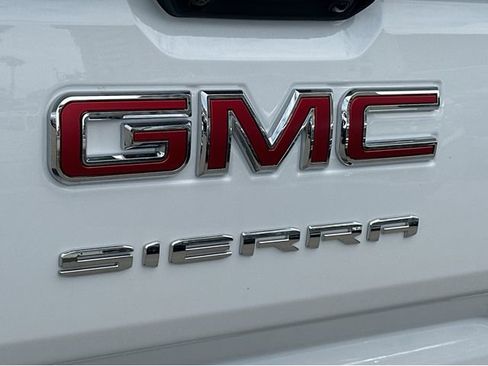 New 2026 GMC Sierra 1500 Elevation AWD/4WD image 9