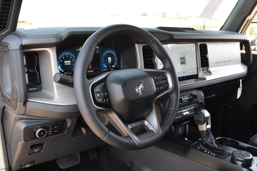 New 2026 Ford Bronco Outer Banks AWD/4WD image 23