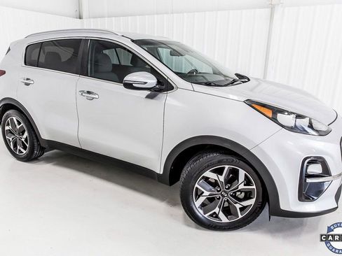 Used 2020 Kia Sportage EX image 8