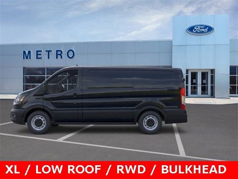 New 2025 Ford Transit 250 Low Roof image 4