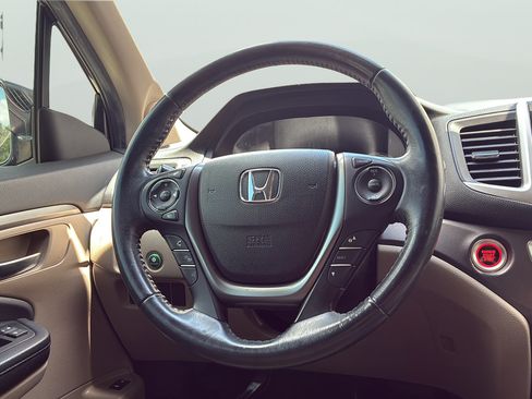 Used 2017 Honda Pilot EX-L image 19
